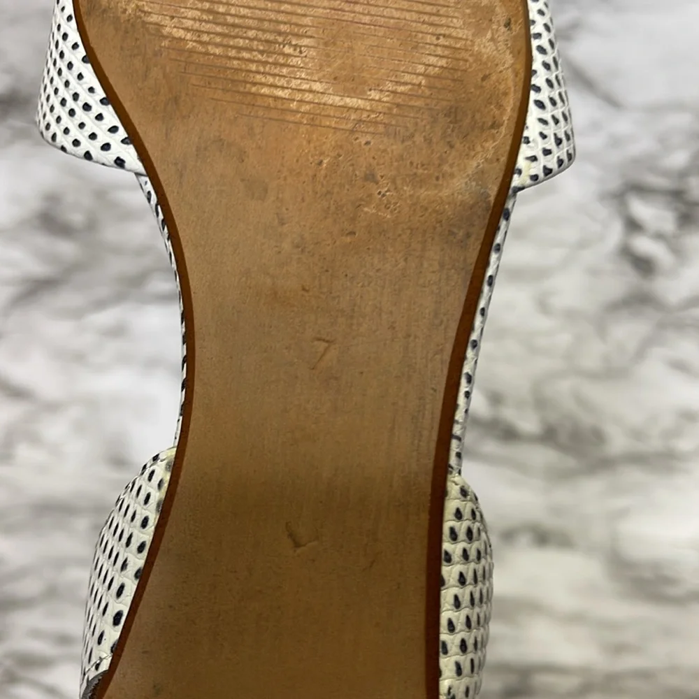 Madewell Womens Sz7. Black White Gray Cut Out Pointy Toe Flats Almost new